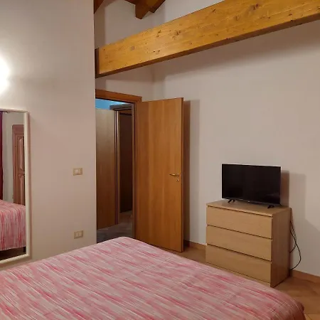 La Casa Ad Ovest Apartment LʼAquila