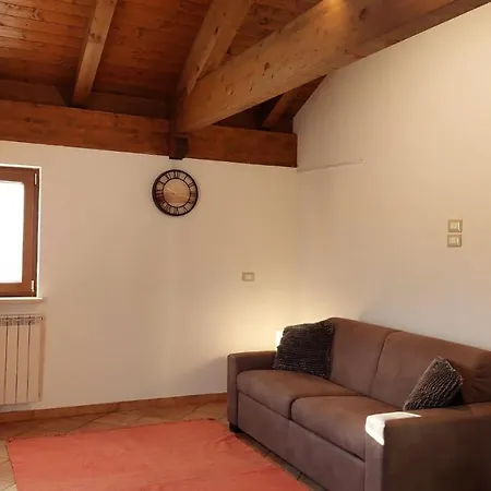 La Casa Ad Ovest * LʼAquila